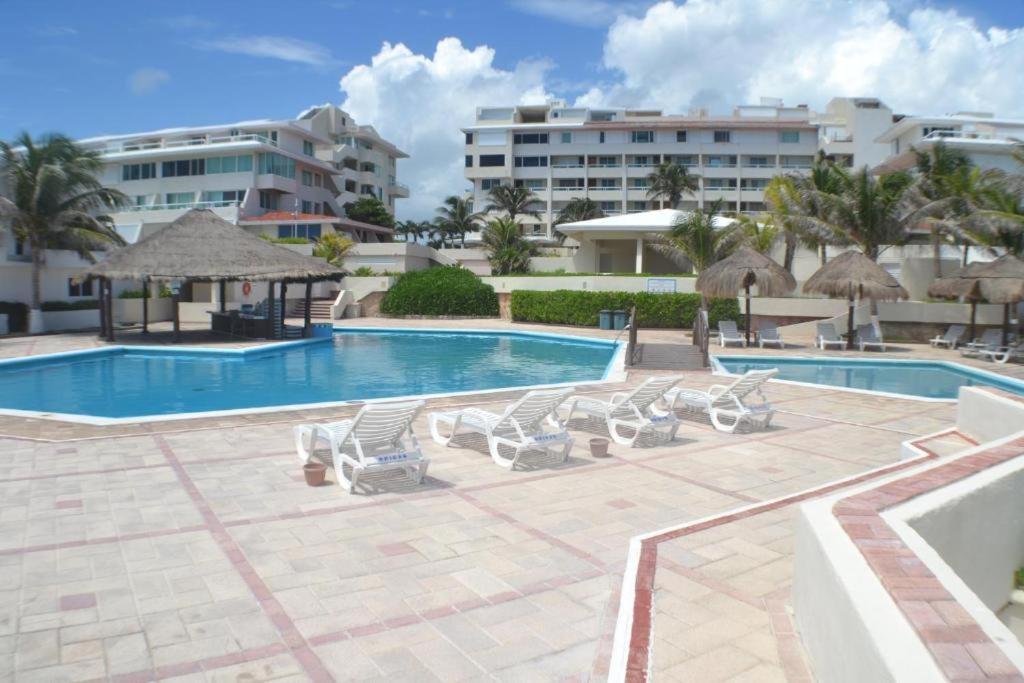 Private Room. Brisas. Zona Hotelera. Cancún Extérieur photo